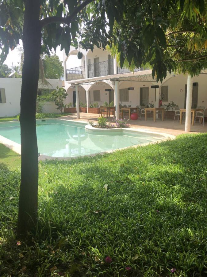 Готель Le Hbr De Saly Екстер'єр фото